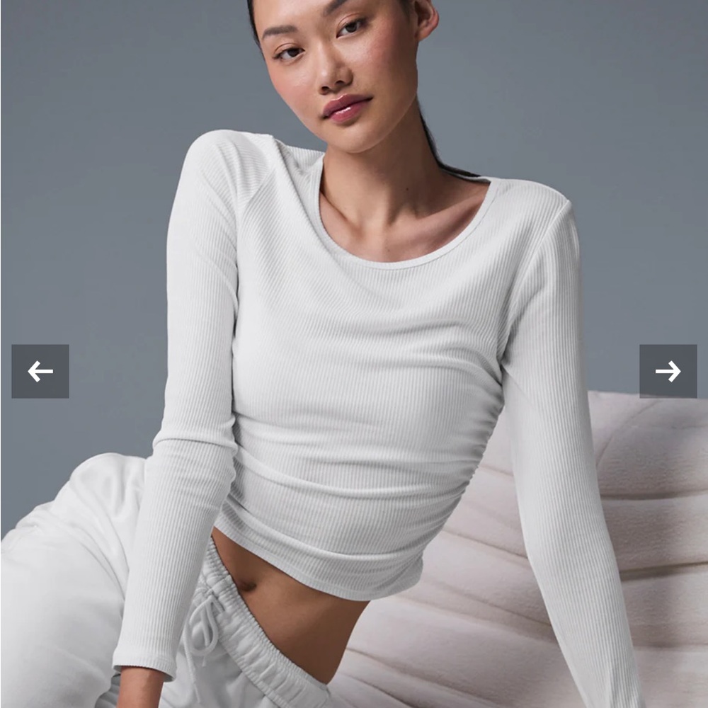 ALO Yoga Gather Long Sleeve
